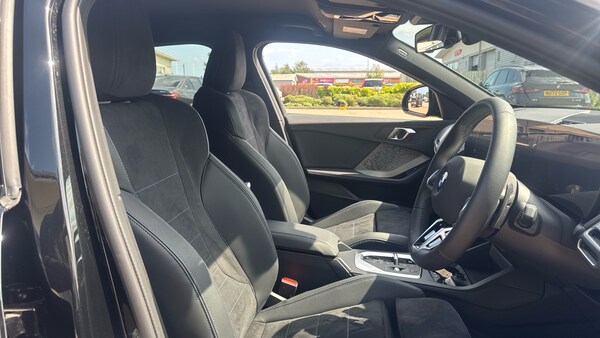 Used BMW 1 Series 2025 for sale - 76064942: Photo 11