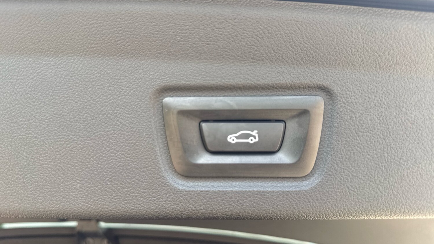 Used BMW i4 2025 for sale - 76161848: Photo 39