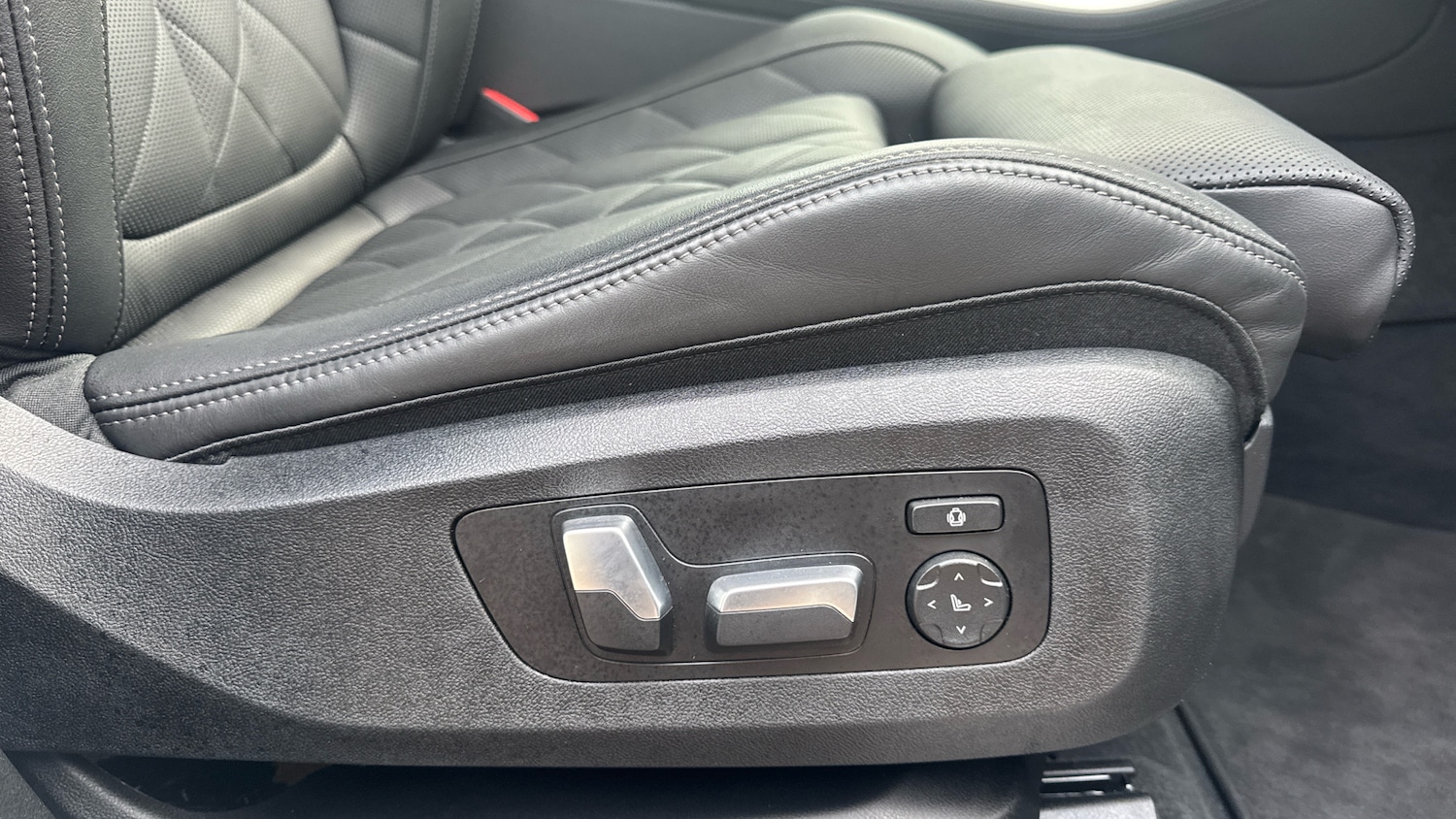 Used BMW X5 2025 for sale - 77543520: Photo 27