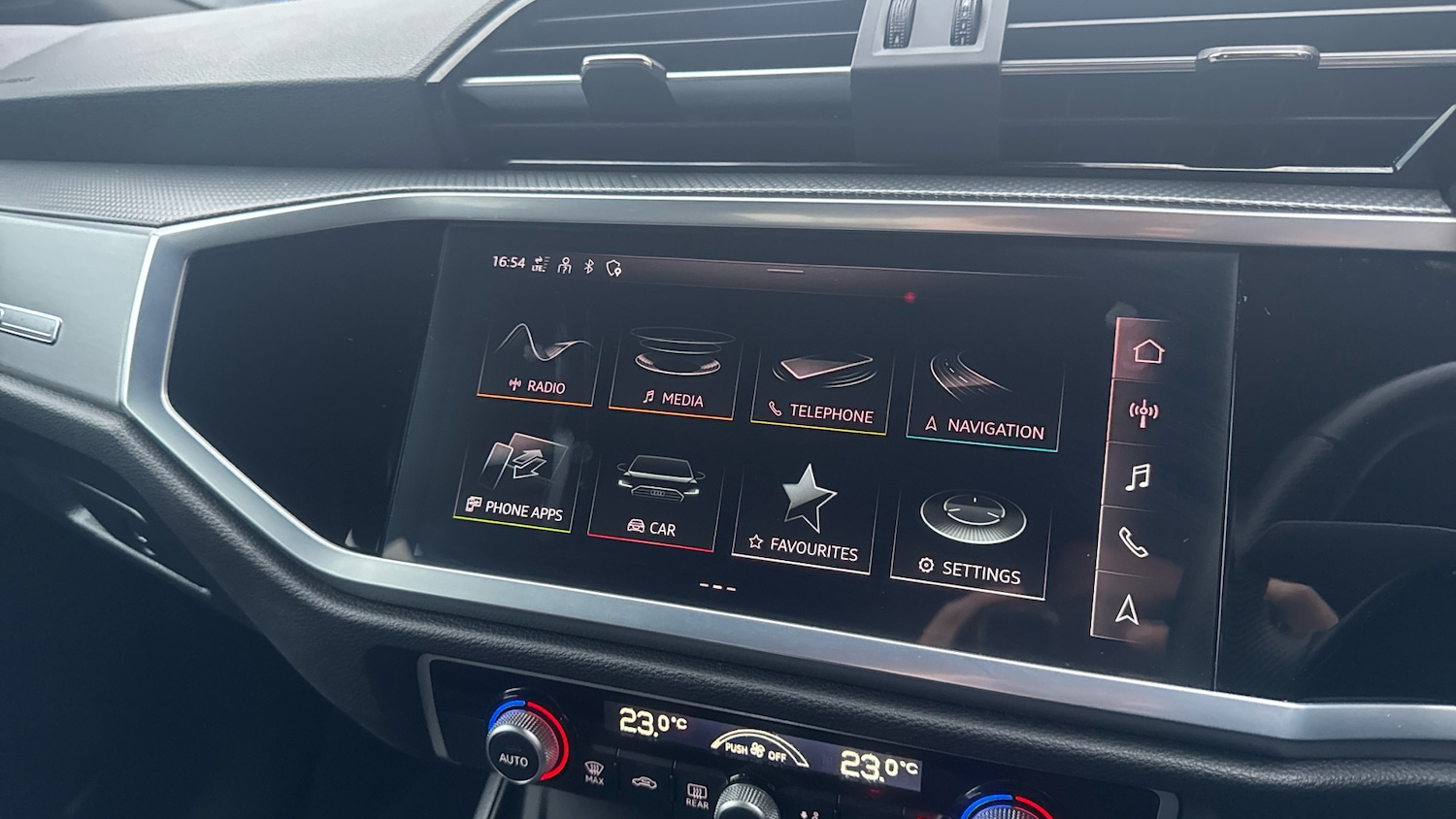 Used Audi Q3 2022 for sale - 76580659: Photo 48