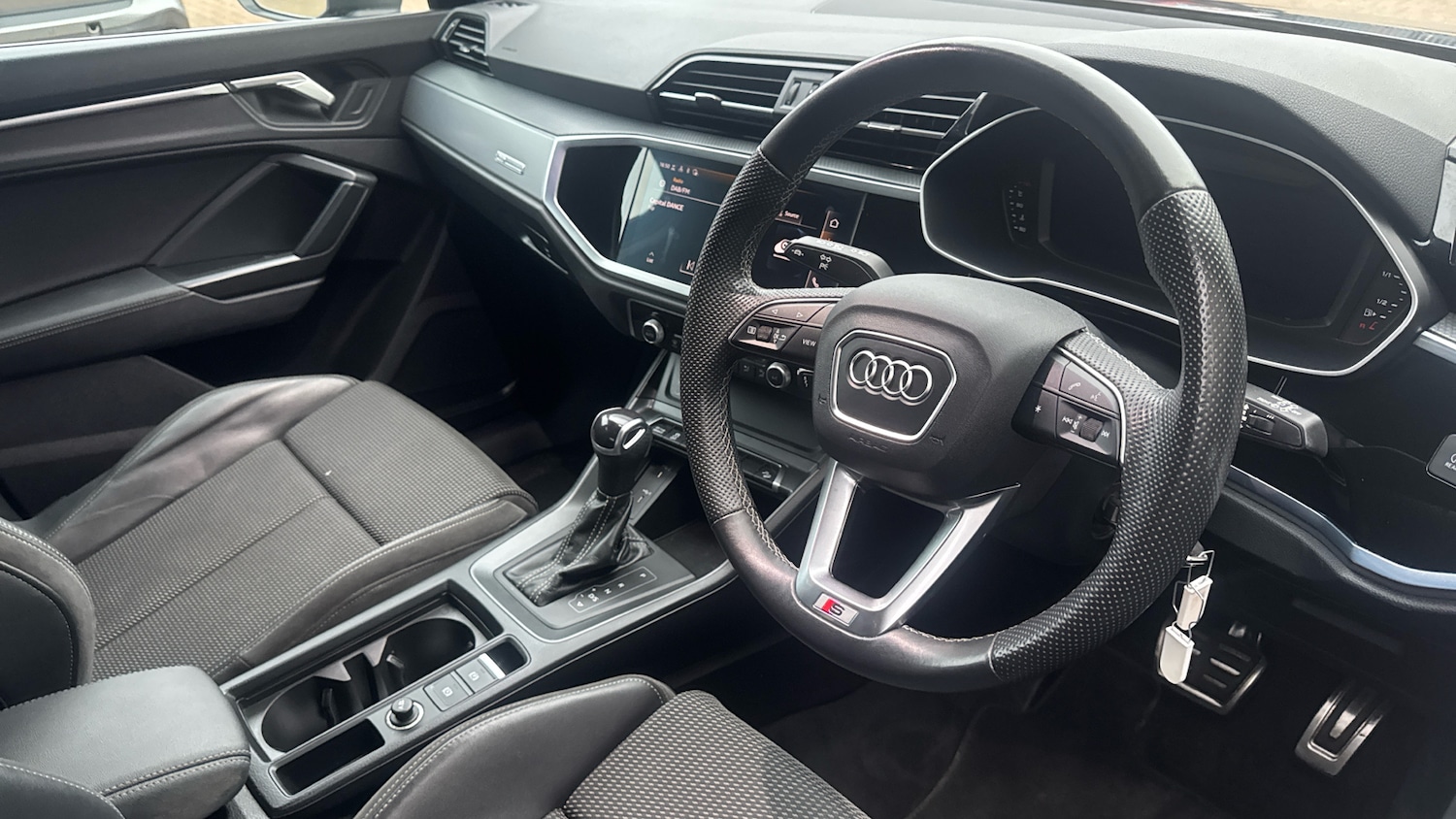 Used Audi Q3 2022 for sale - 76580659: Photo 6