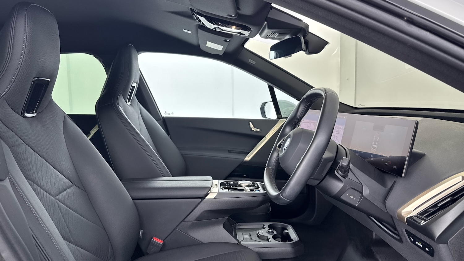 Used BMW iX 2022 for sale - 77461140: Photo 11