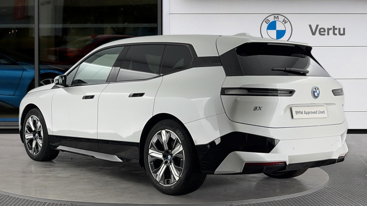 Used BMW iX 2022 for sale - 77461140: Photo 2