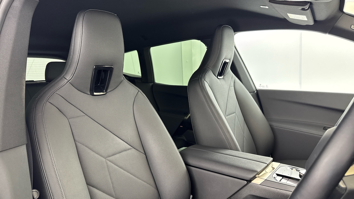 Used BMW iX 2022 for sale - 77461140: Photo 27