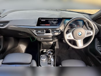 Used BMW 1 Series 2023 for sale - 75935214: Photo