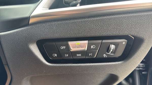 Used BMW 3 Series 2025 for sale - 76026973: Photo 26
