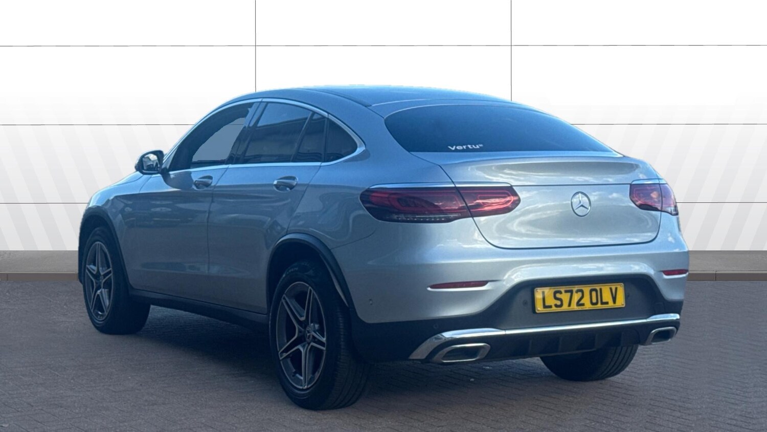 Used Mercedes-Benz GLC 2023 for sale - 76507264: Photo 2