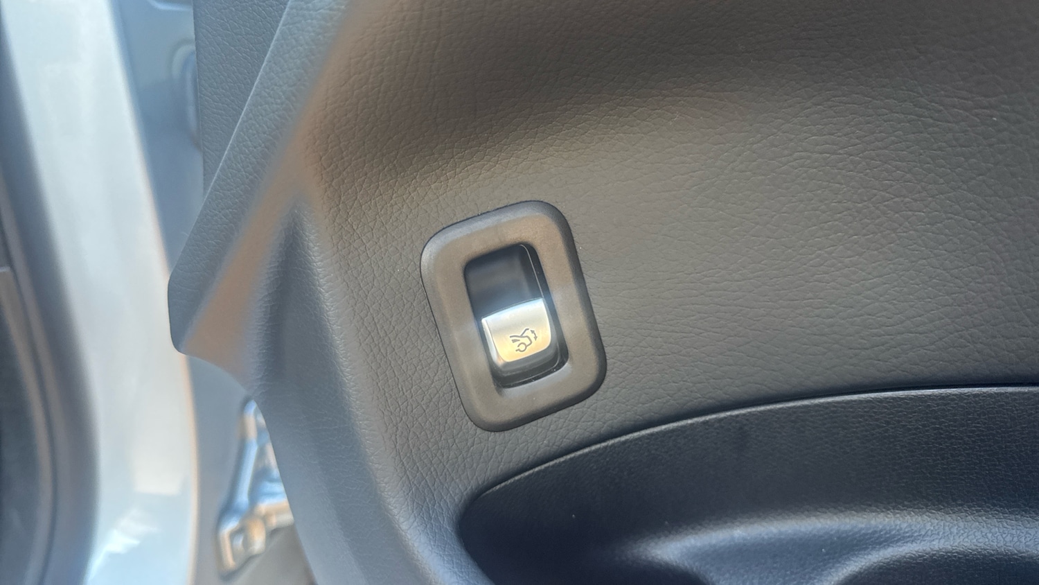 Used Mercedes-Benz GLC 2023 for sale - 76507264: Photo 25