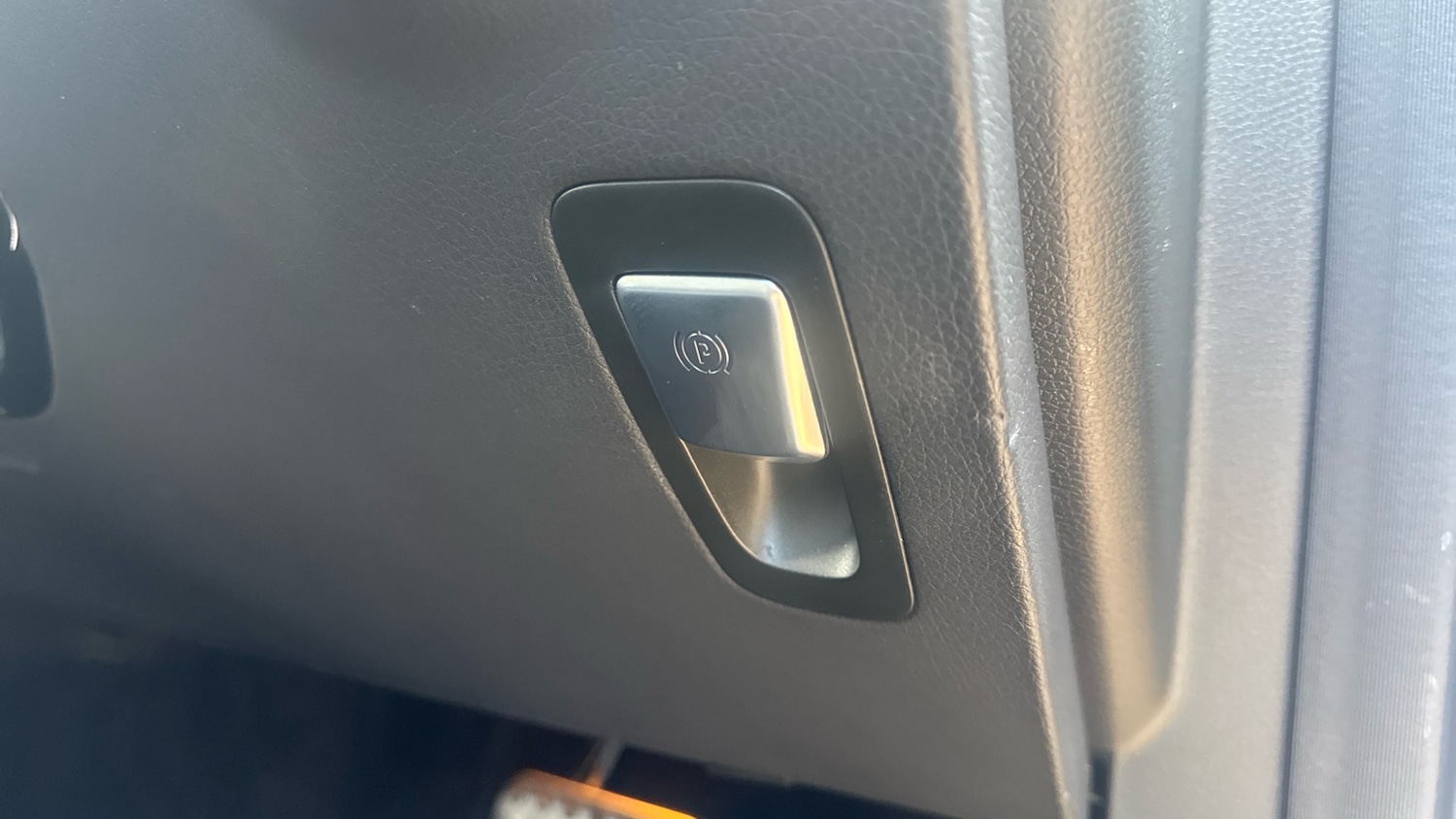 Used Mercedes-Benz GLC 2023 for sale - 76507264: Photo 28