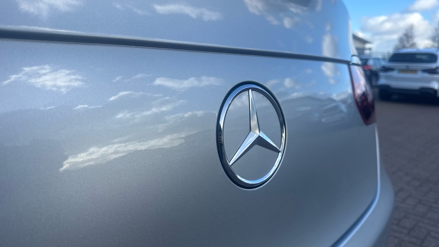 Used Mercedes-Benz GLC 2023 for sale - 76507264: Photo 44