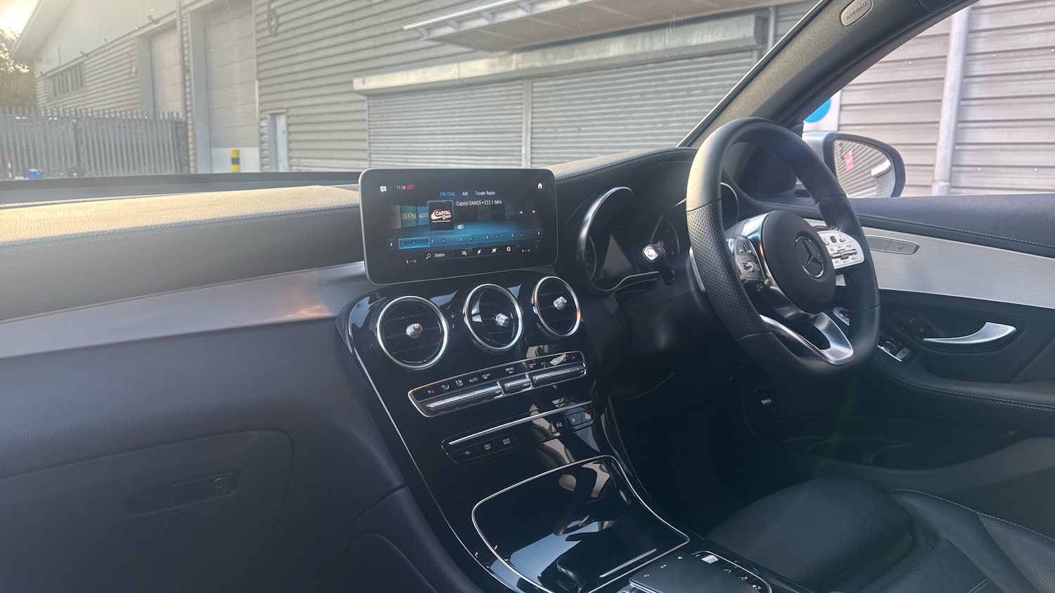 Used Mercedes-Benz GLC 2023 for sale - 76507264: Photo 7