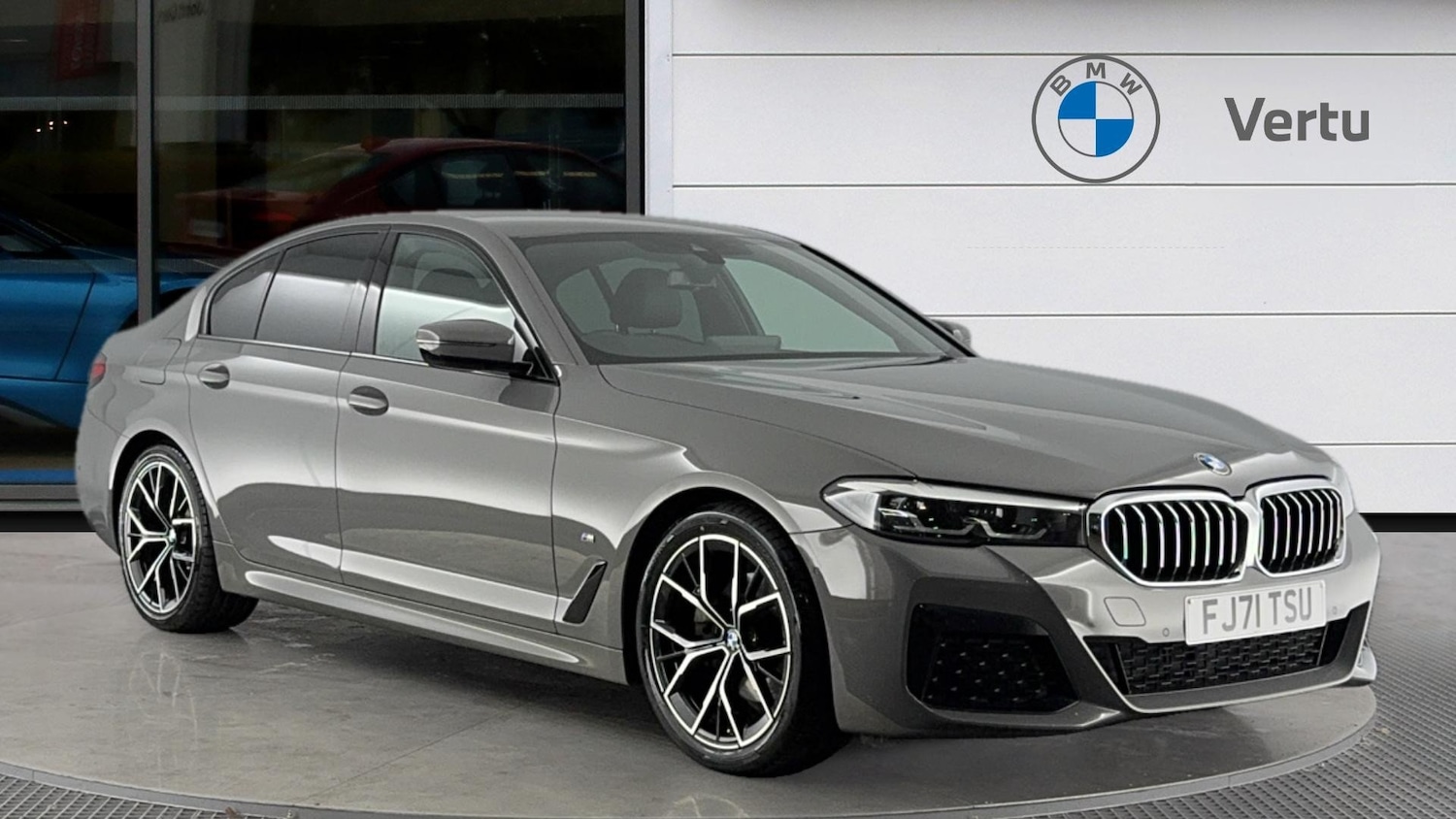 Used BMW 5 Series 2021 for sale - 76639601: Photo 1