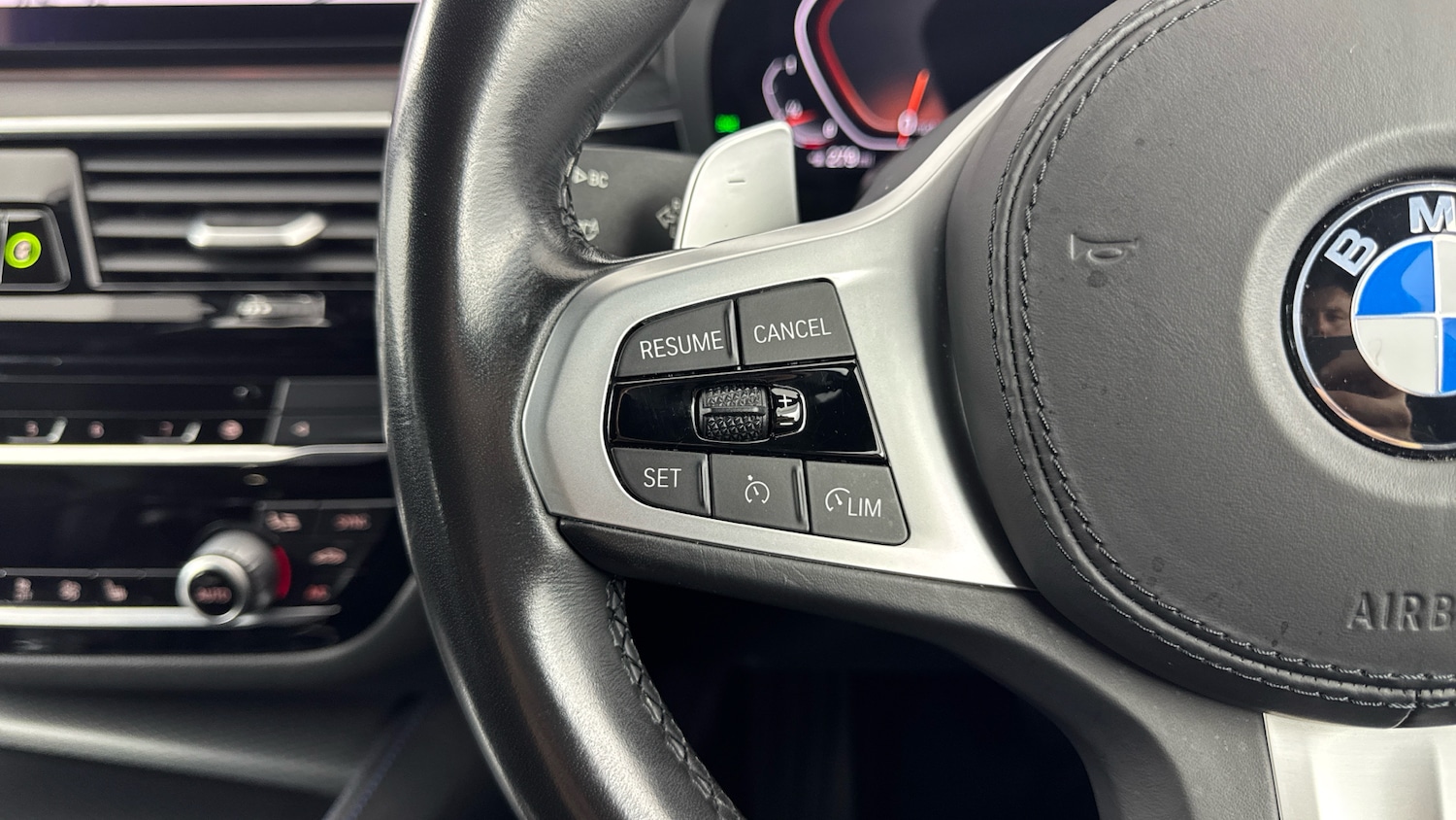 Used BMW 5 Series 2021 for sale - 76639601: Photo 17