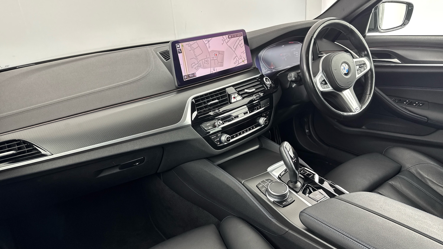 Used BMW 5 Series 2021 for sale - 76639601: Photo 7