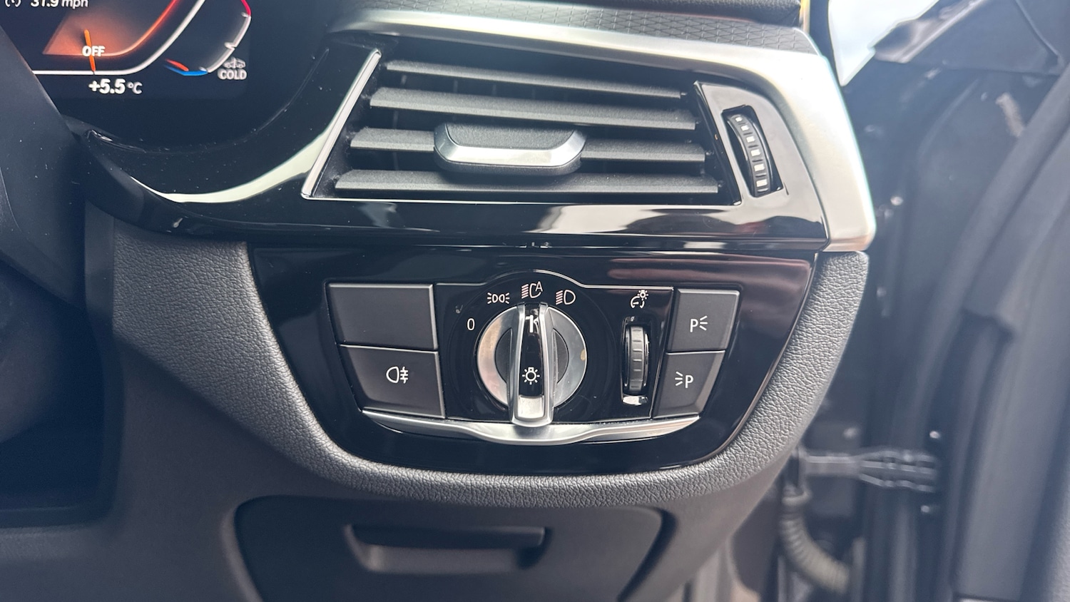 Used BMW 5 Series 2021 for sale - 76625093: Photo 27