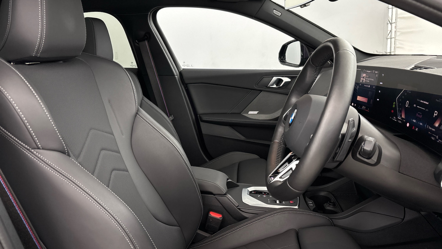 Used BMW 1 Series 2024 for sale - 77070800: Photo 11