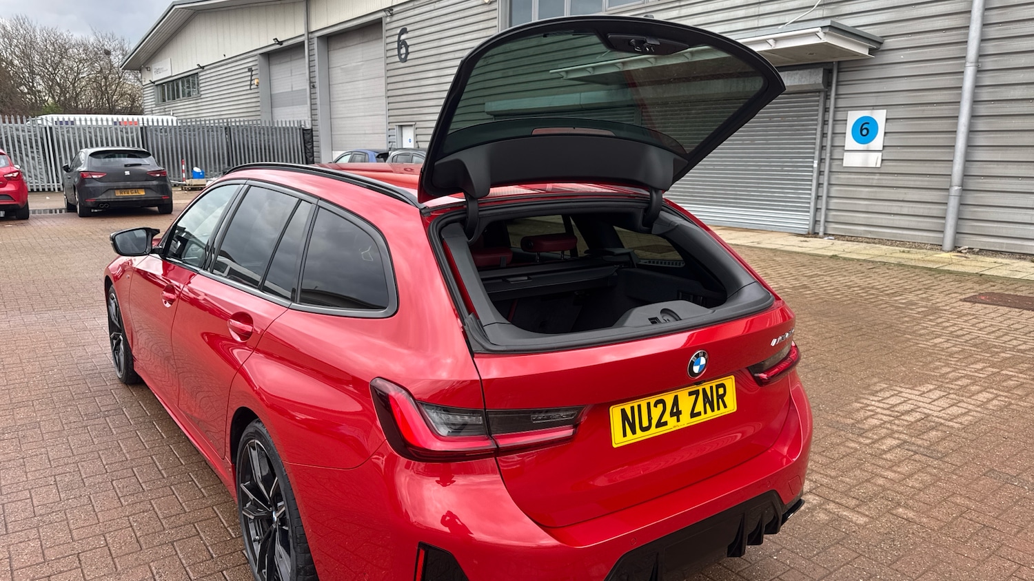 Used BMW 3 Series 2024 for sale - 77270712: Photo 45