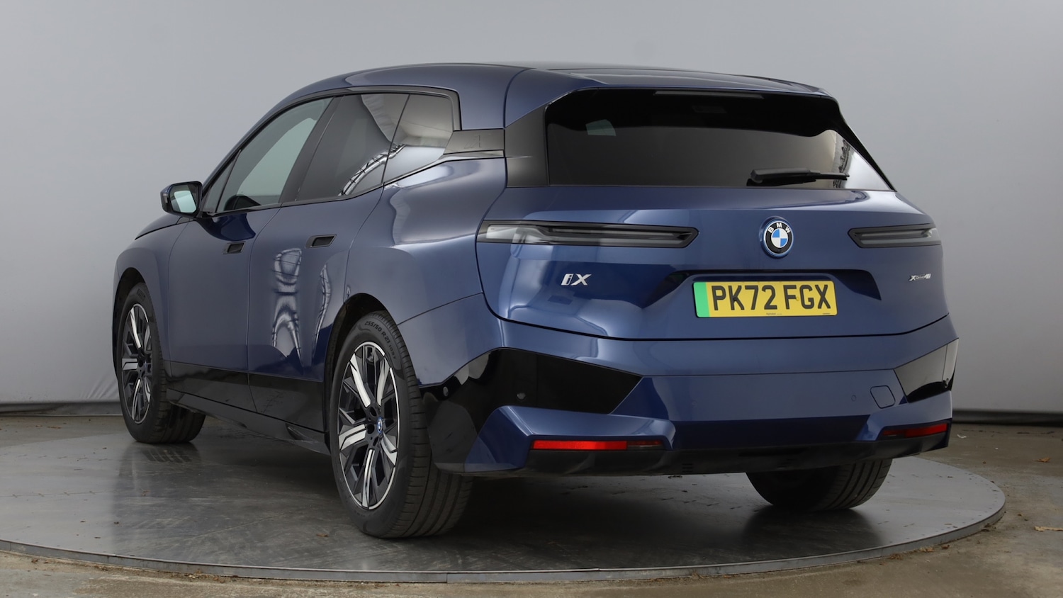 Used BMW iX 2022 for sale - 76684748: Photo 2