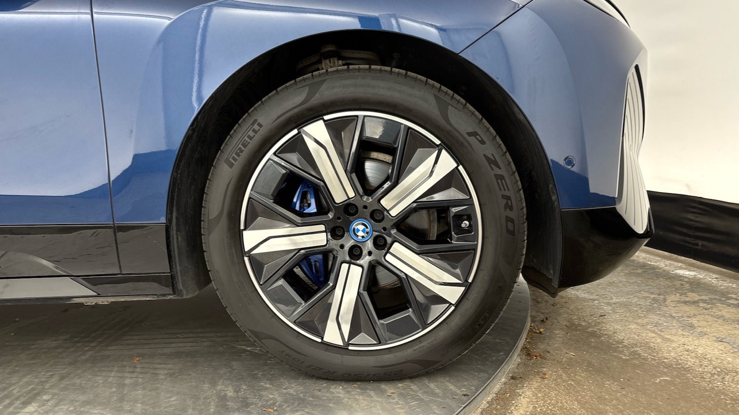 Used BMW iX 2022 for sale - 76684748: Photo 4