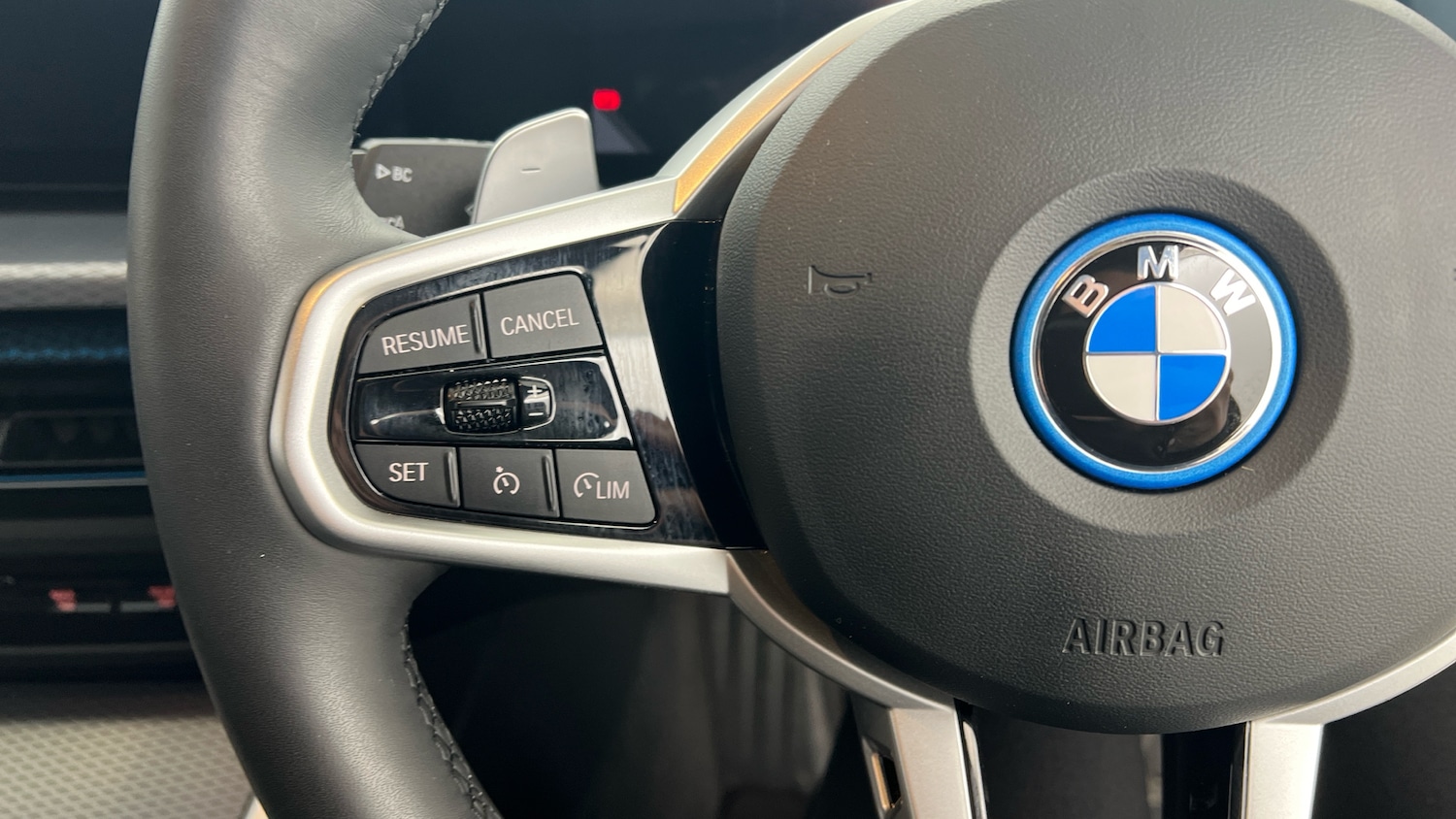 Used BMW 3 Series 2025 for sale - 77051566: Photo 17