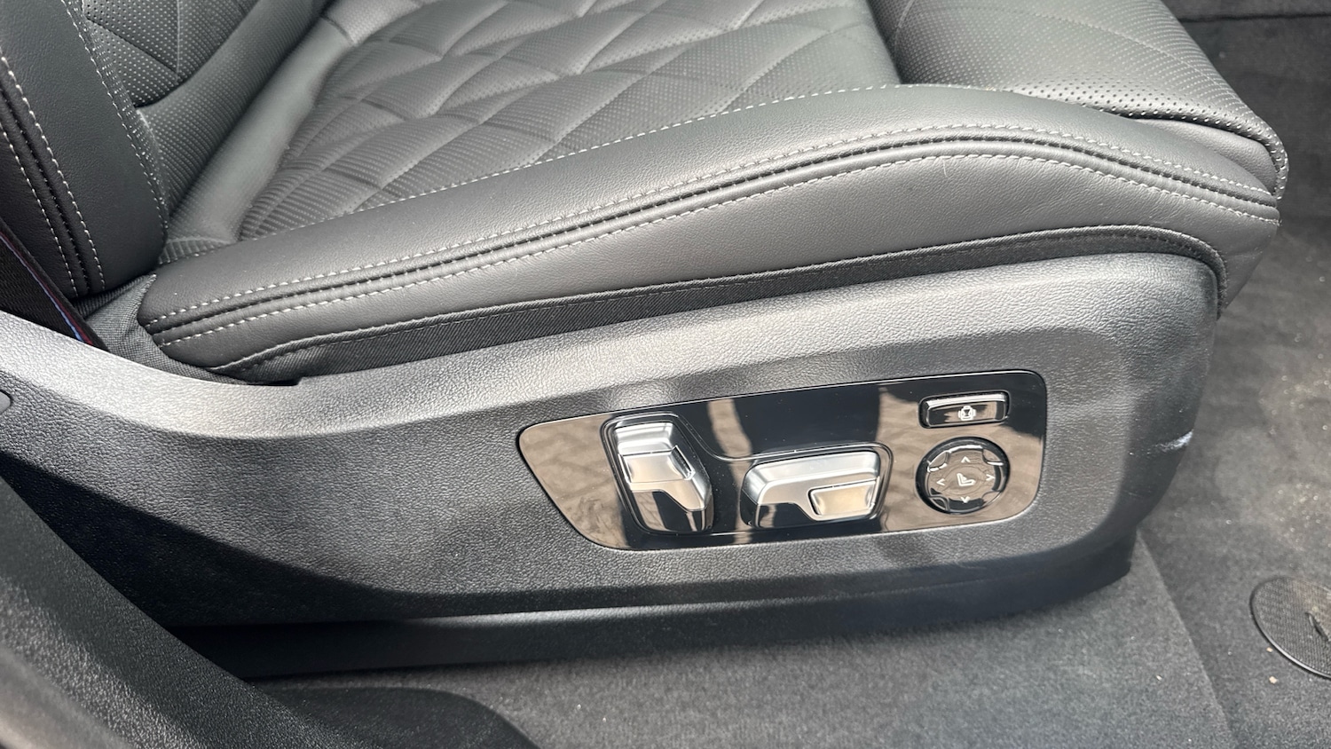 Used BMW X6 2025 for sale - 76026994: Photo 28