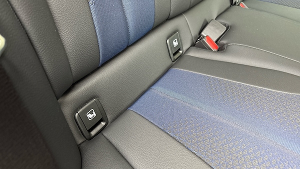 Used BMW 1 Series 2022 for sale - 76292800: Photo 39