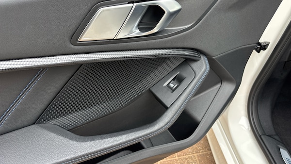 Used BMW 1 Series 2022 for sale - 76292800: Photo 54