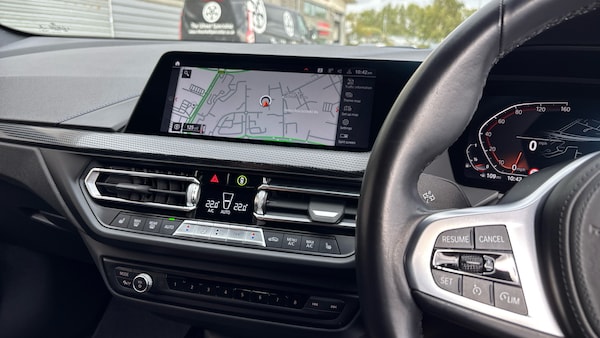 Used BMW 1 Series 2022 for sale - 76292800: Photo 71