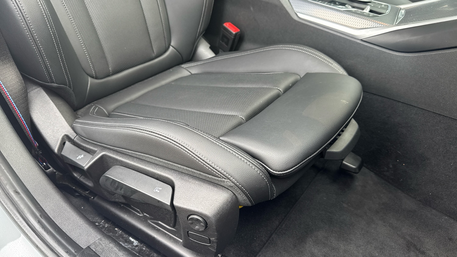 Used BMW 3 Series 2025 for sale - 76959772: Photo 30