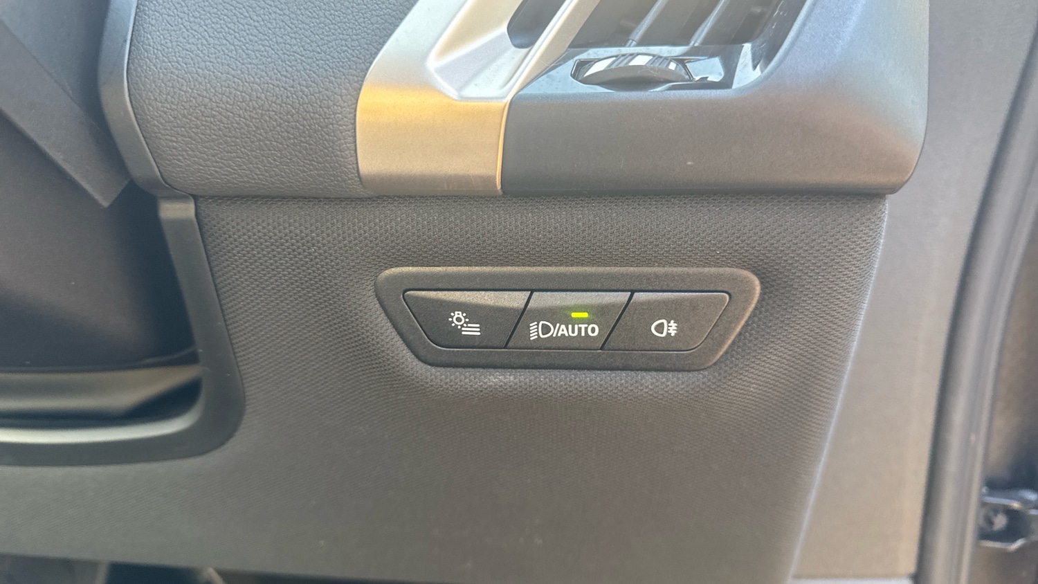 Used BMW iX 2022 for sale - 76401905: Photo 27