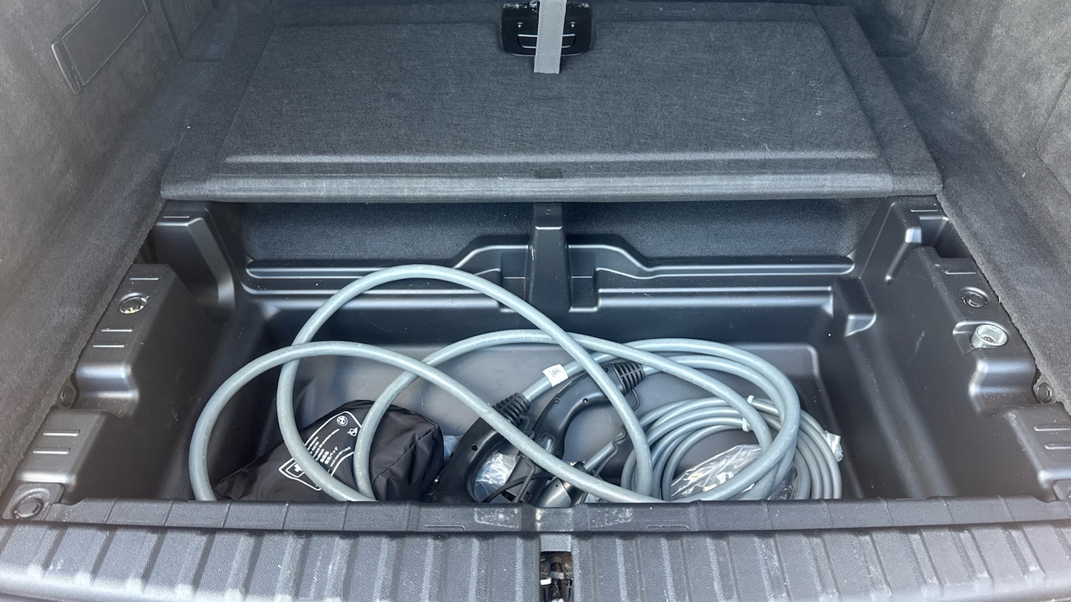 Used BMW iX 2022 for sale - 76401905: Photo 41