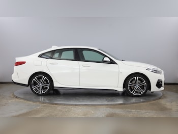 Used BMW 2 Series 2022 for sale - 76969683: Photo