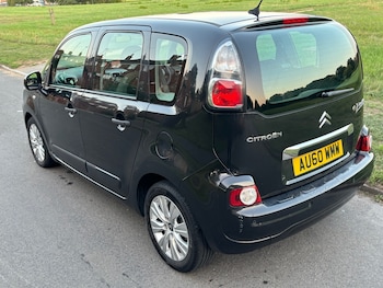 Used Citroen C3 Picasso 2010 for sale - 75390483: Photo