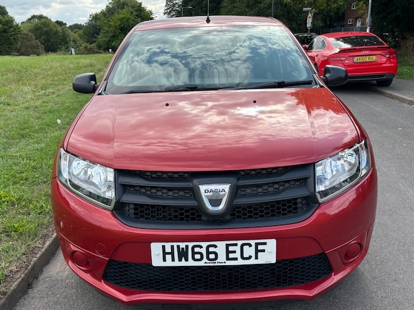 Used Dacia Sandero 2016 for sale - 75371876: Photo 2