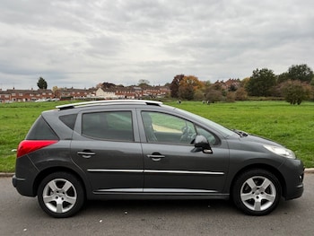 2010 (60) - 1.6 VTi Sport 5dr Auto + Top Spec