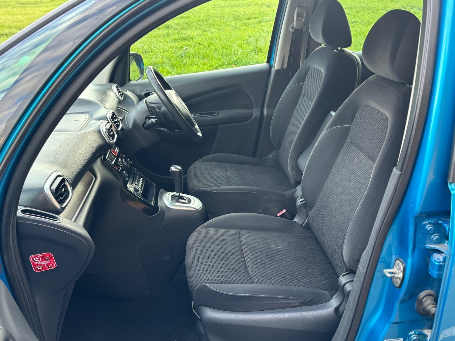 Used Citroen C3 Picasso 2014 for sale - 76358611: Photo 11