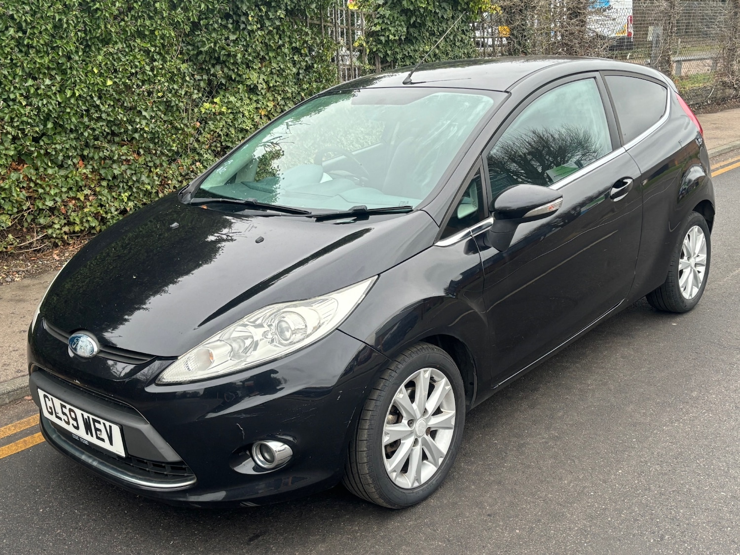 Used Ford Fiesta 2009 for sale - 76978159: Photo 1