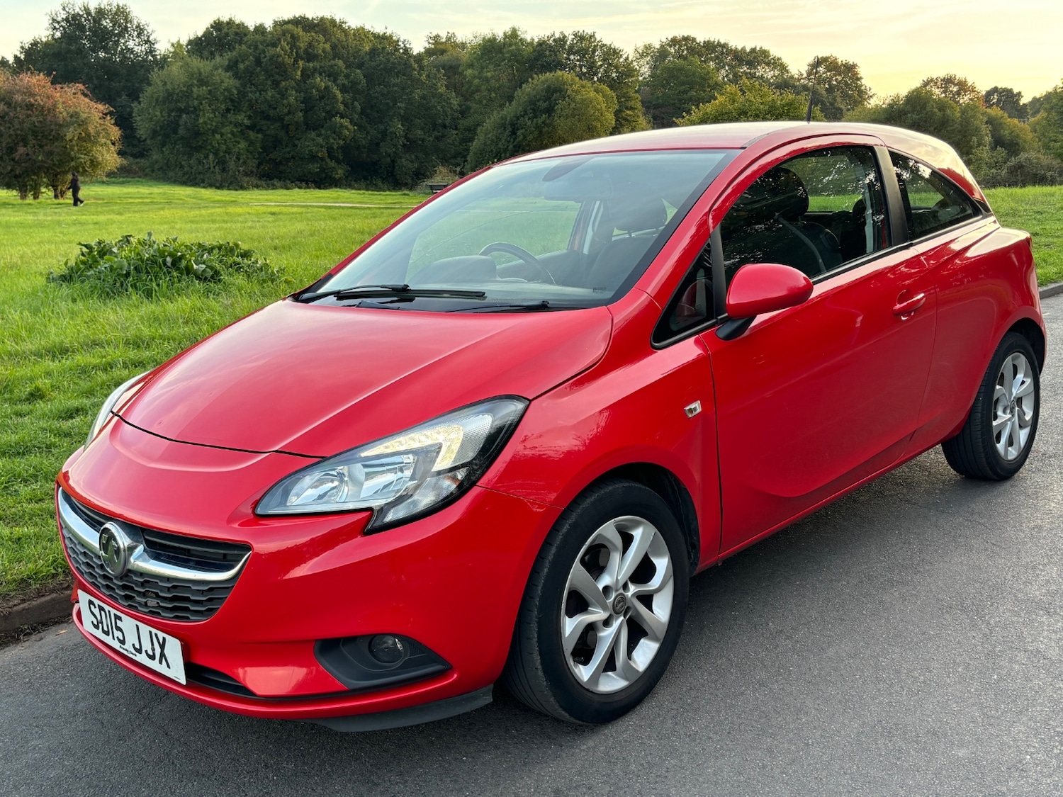 Used Vauxhall Corsa 2015 for sale - 76149936: Photo 1
