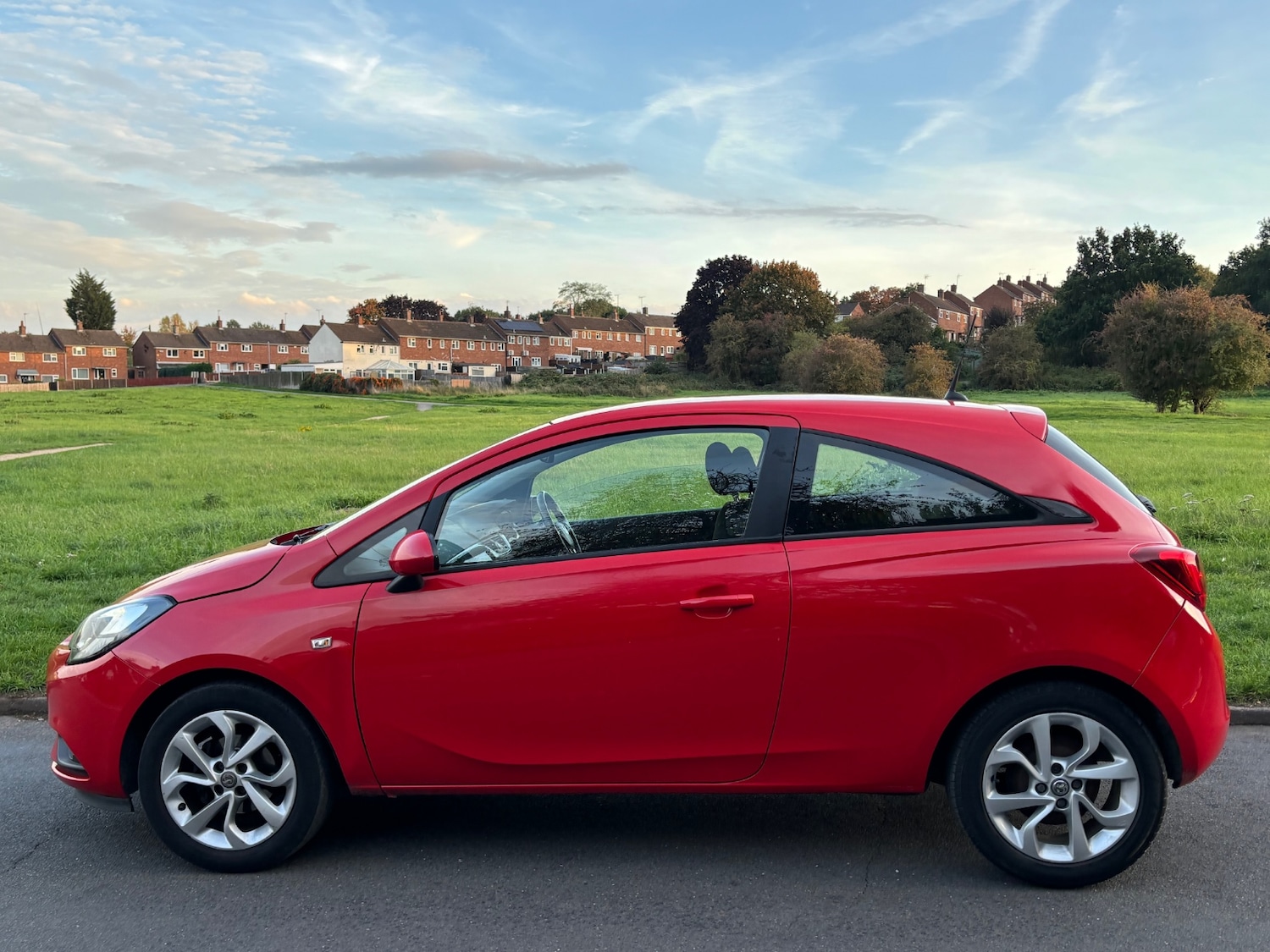 Used Vauxhall Corsa 2015 for sale - 76149936: Photo 11
