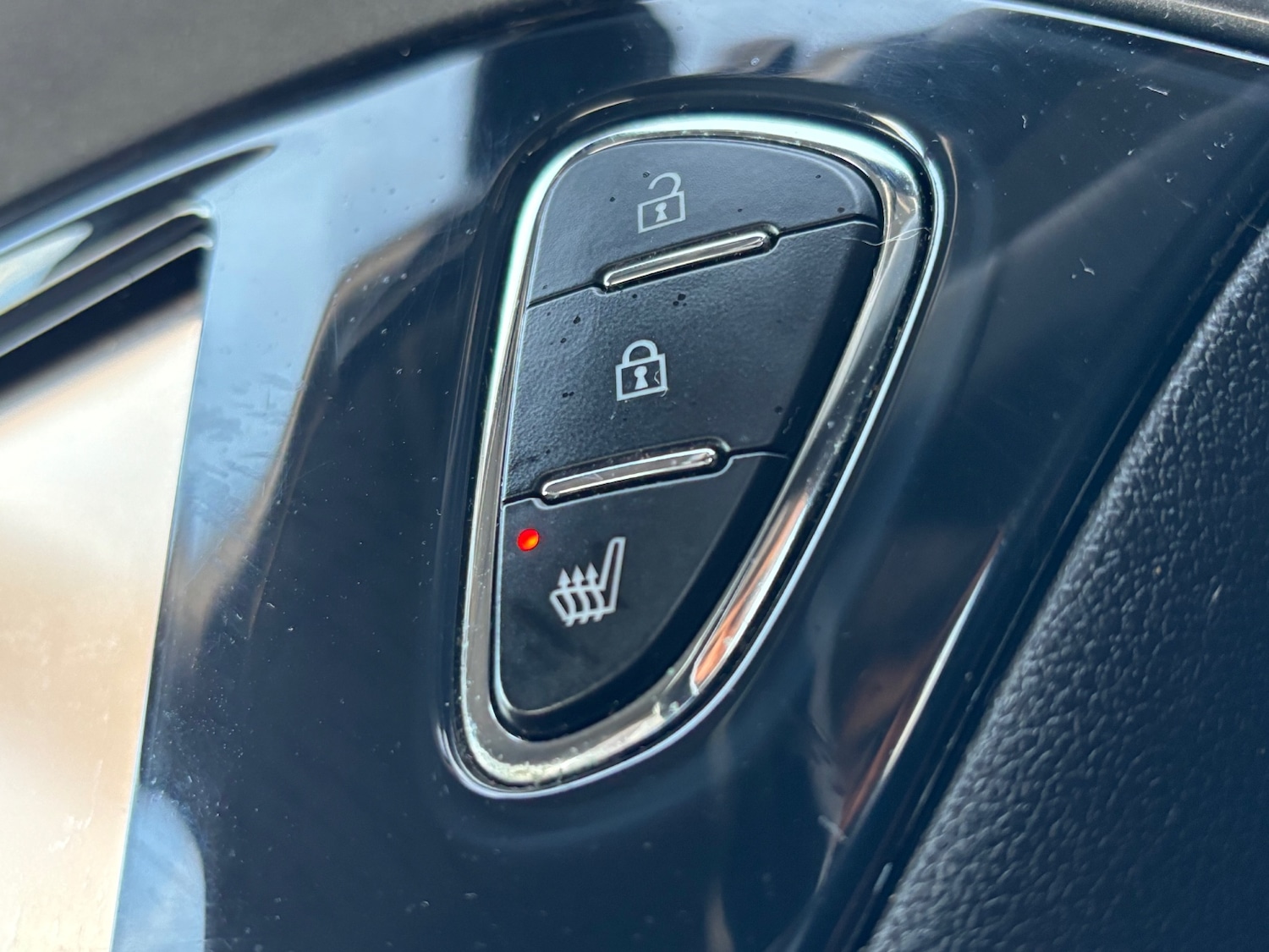 Used Vauxhall Corsa 2015 for sale - 76149936: Photo 14