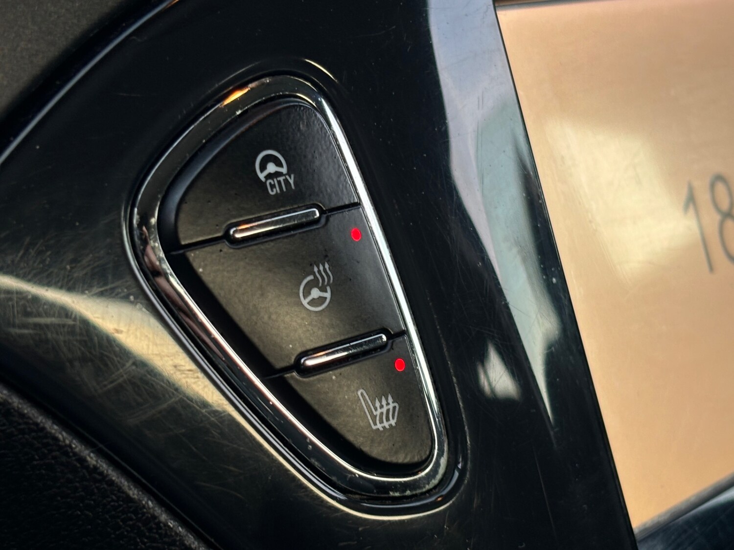 Used Vauxhall Corsa 2015 for sale - 76149936: Photo 15