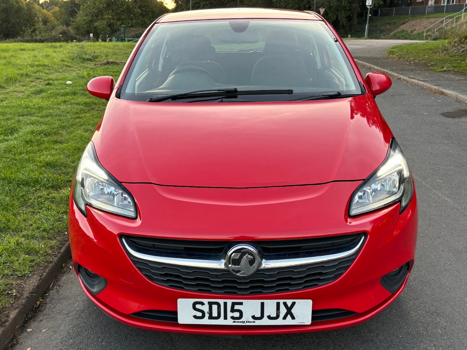 Used Vauxhall Corsa 2015 for sale - 76149936: Photo 2