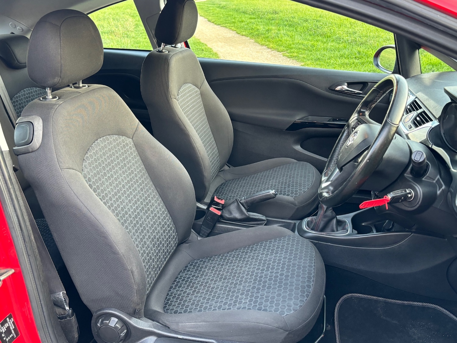 Used Vauxhall Corsa 2015 for sale - 76149936: Photo 5