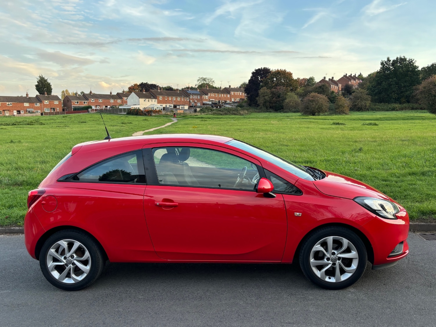 Used Vauxhall Corsa 2015 for sale - 76149936: Photo 7