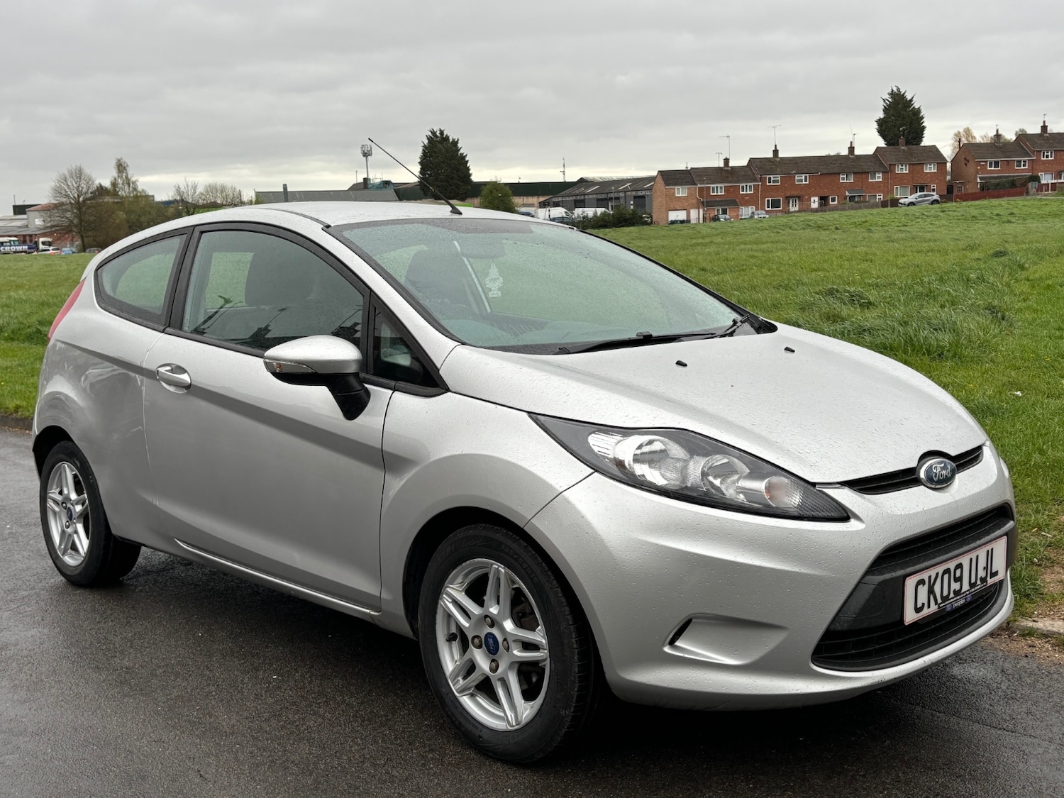 Used Ford Fiesta 2009 for sale - 78199192: Photo 2