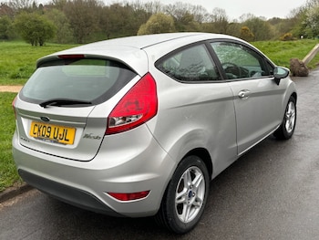 Used Ford Fiesta 2009 for sale - 78199192: Photo