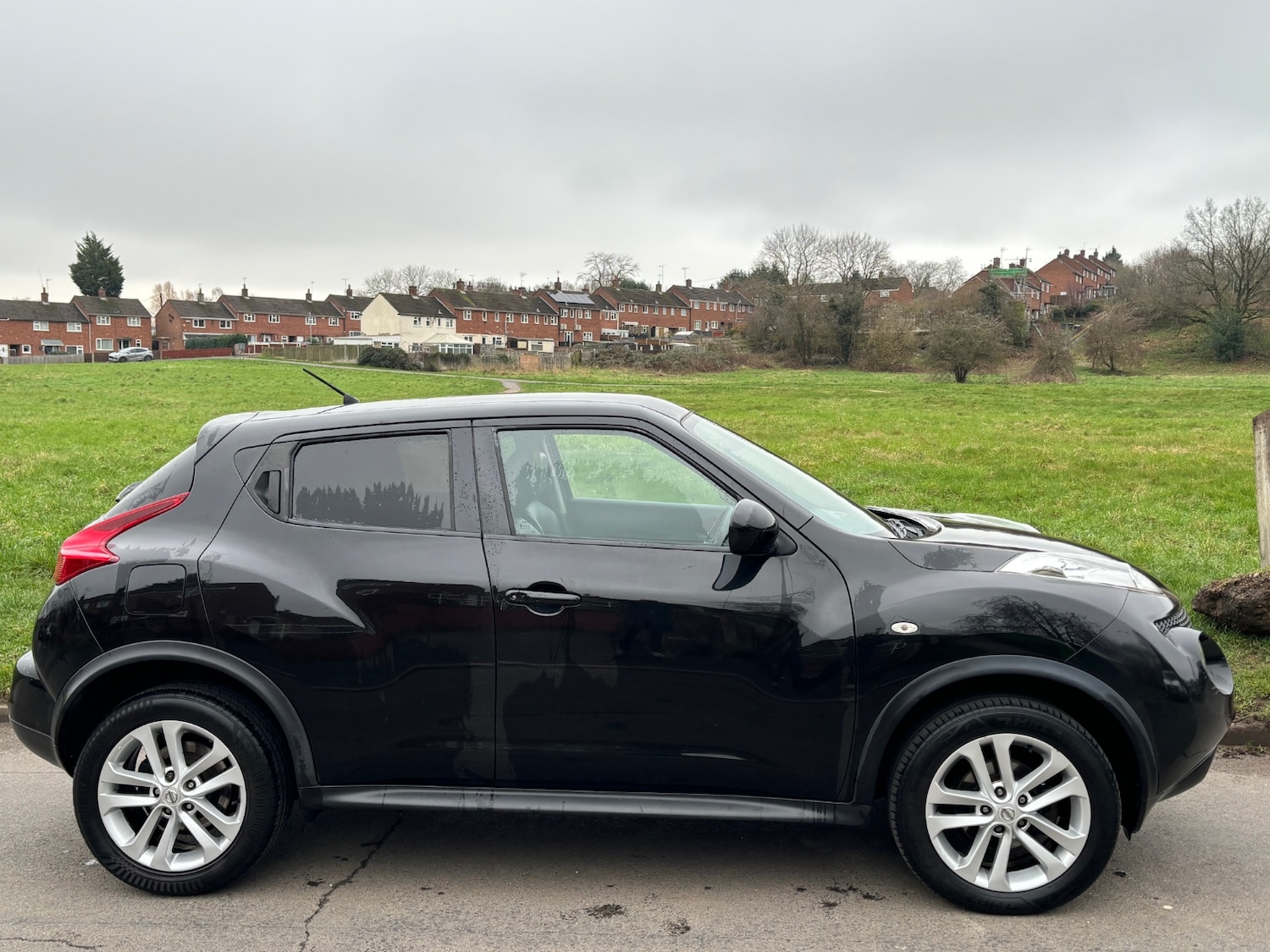 Used Nissan Juke 2011 for sale - 77701384: Photo 4