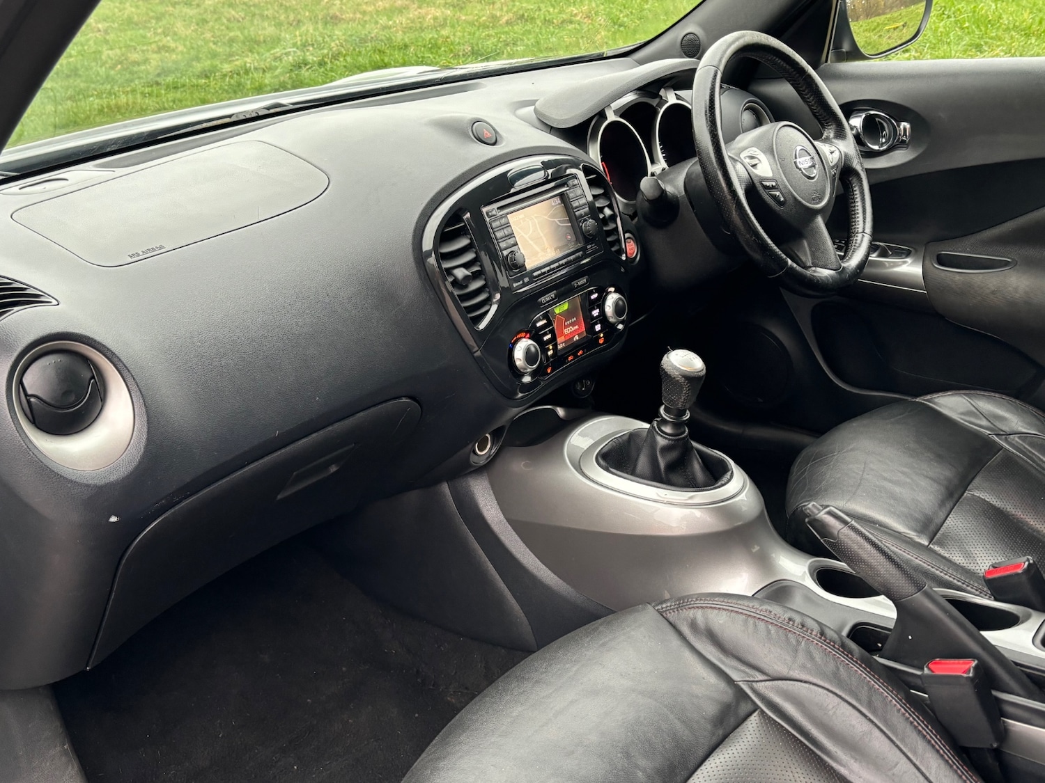 Used Nissan Juke 2011 for sale - 77701384: Photo 6