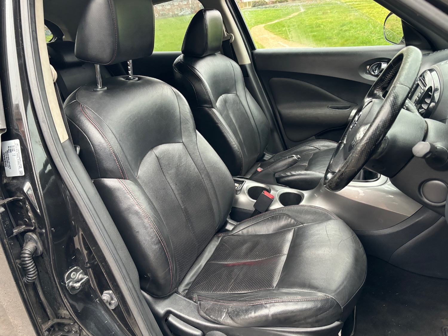 Used Nissan Juke 2011 for sale - 77701384: Photo 8