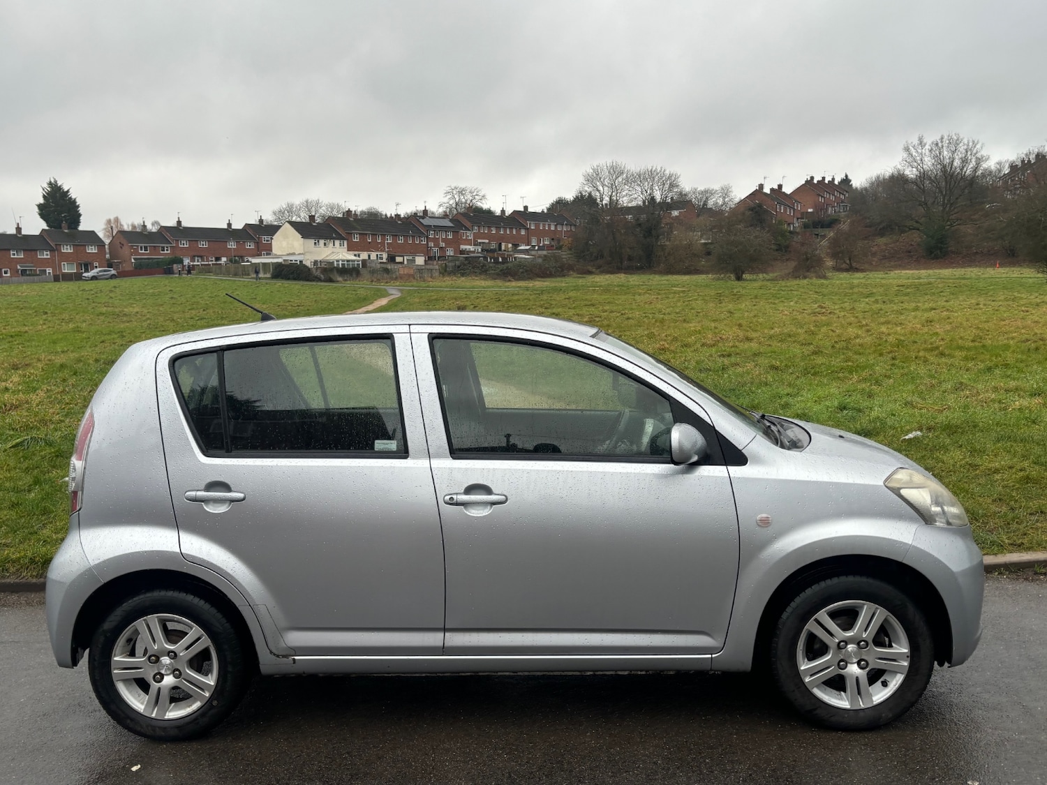 Used Daihatsu Sirion 2007 for sale - 77343716: Photo 4